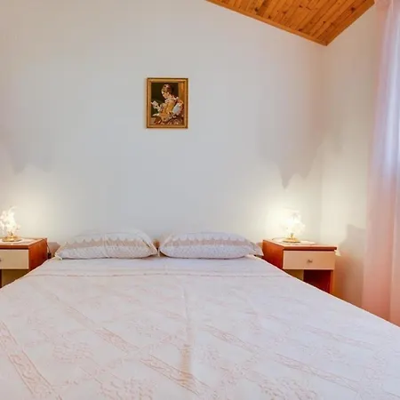 Apartment Fuer 4 Personen Ca 36 Qm In Pula, Istrien Istrische Riviera Pula